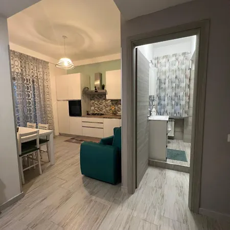 Casa Helena Апартаменты Лидо-ди-Остия