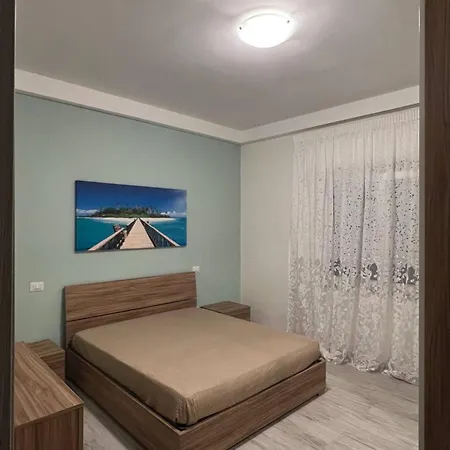 Apartment Casa Helena Lido di Ostia